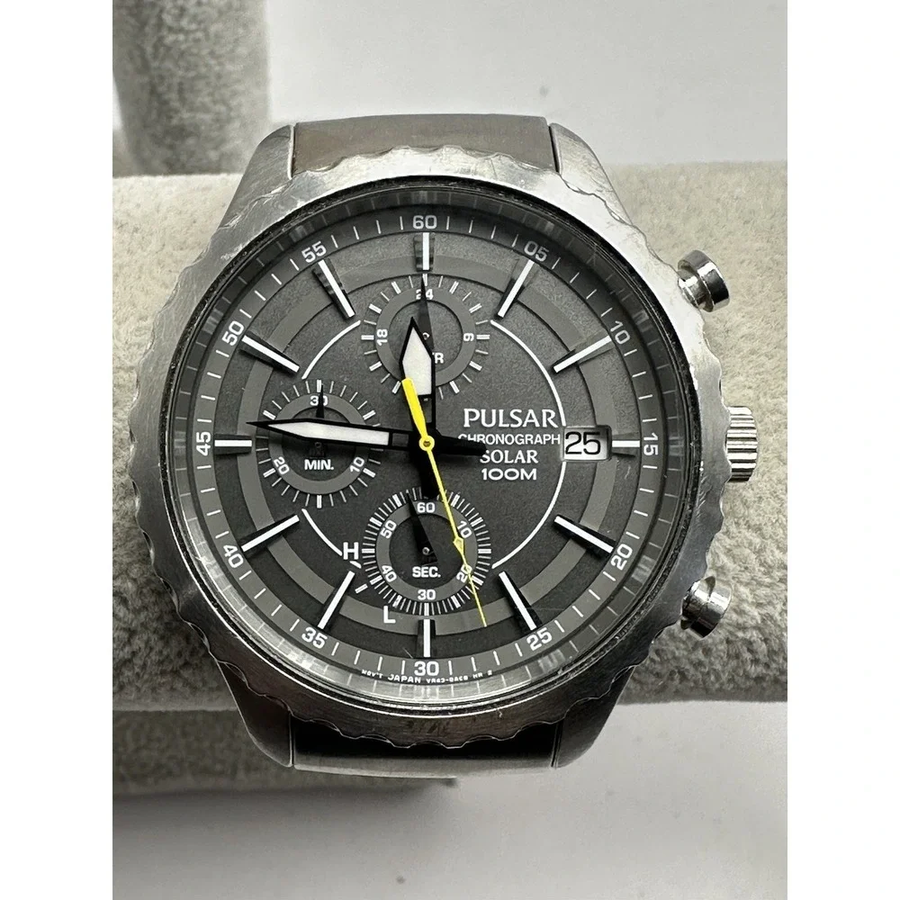 Pulsar VR43-X001 Solar Mens Chronograph Watch Works 44MM 8